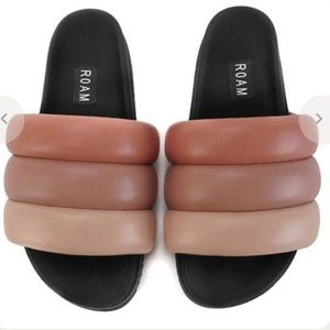 Roam slides
